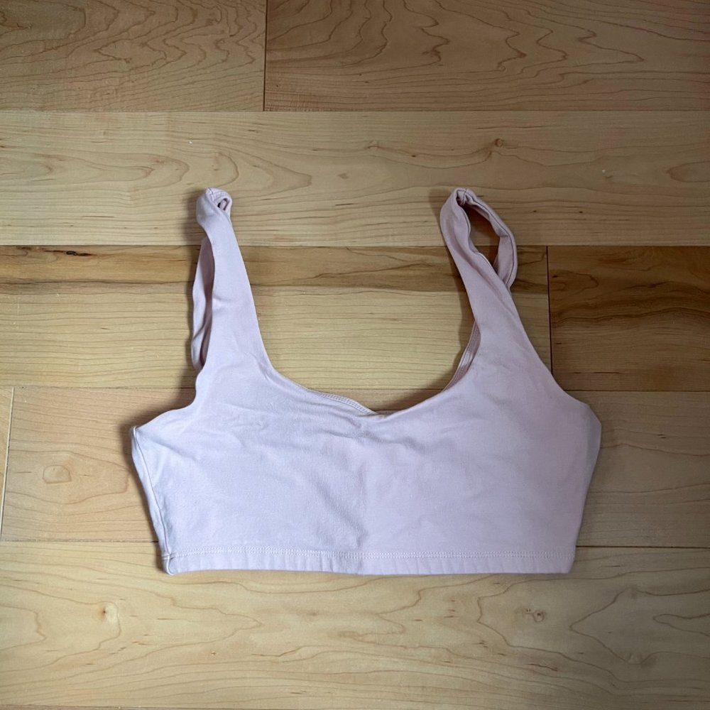 Aritzia Soft Contour Bra Top